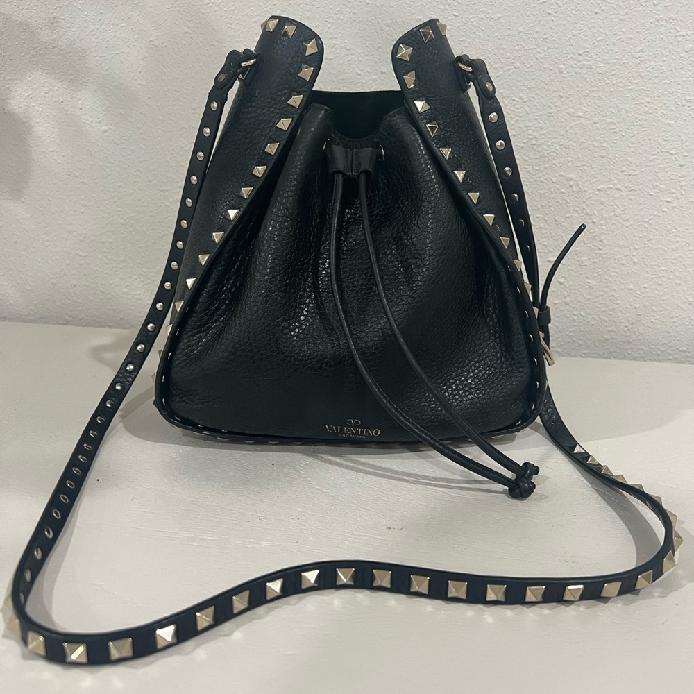 Valentino Rock-stud Bucket Bag in calf skin.
